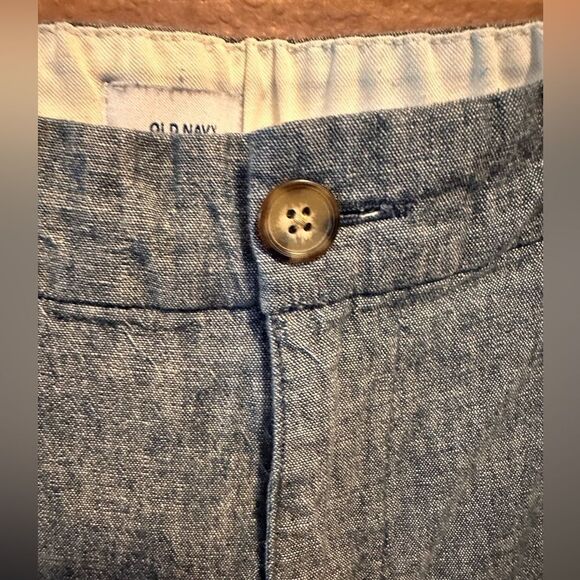 Old navy elastic waist jeans - Picture 7 of 9